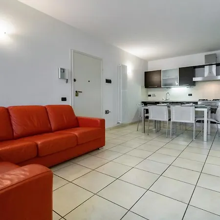 Piana Di Solaro Modern Flat & Swimming Pool Апартаменты Леричи