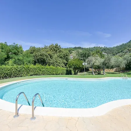 Lejlighed Guesthost - Piana Di Solaro Modern Flat & Swimming Pool *